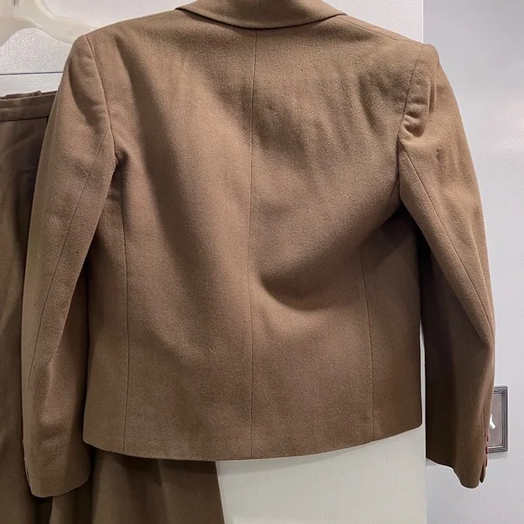 Size 8 Vintage Nan Elliot exclusive Wool Brown Cropped Blazer & Skirt Set - Picture 3 of 6